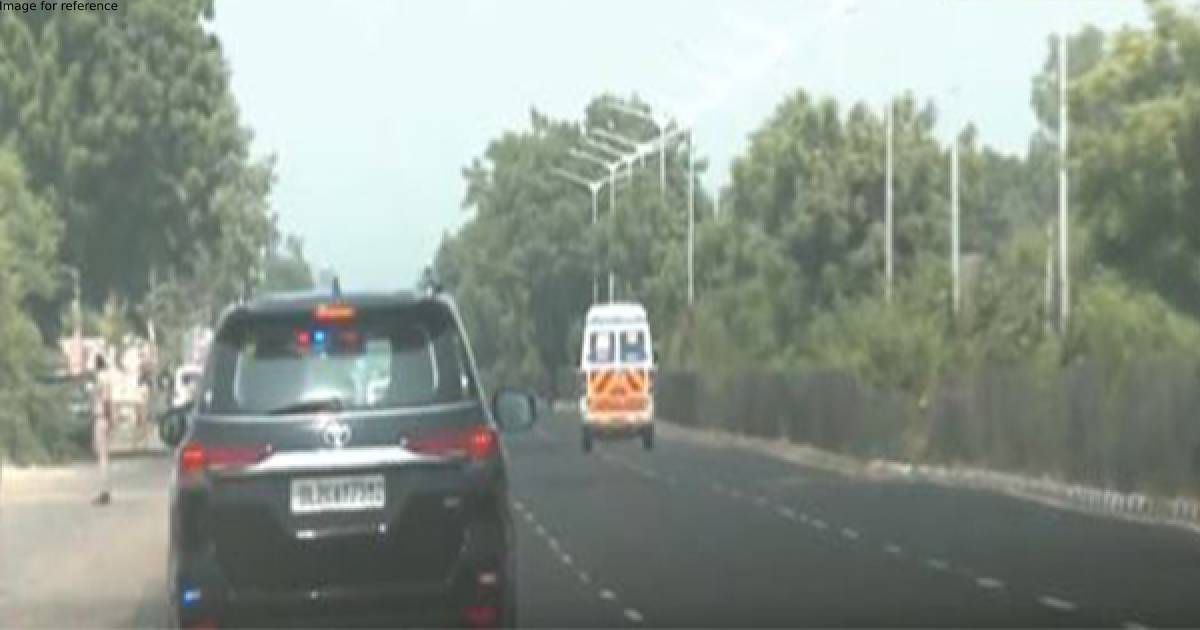 Gujarat: PM Modi's convoy gives way to ambulance in Ahmedabad
